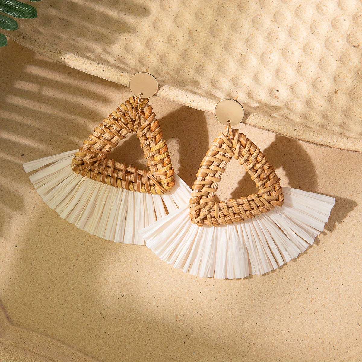 Raffia Grass Tassel Rattan Dangle Earrings Boho Vacation Style